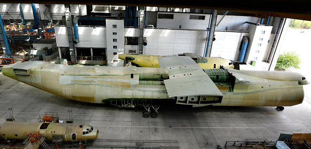 На другому етапі співпраця передбачає можливість налагодити серійне виробництво Ан-225 в Китаї