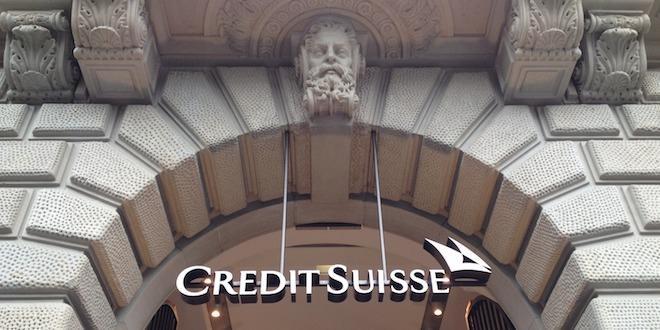 Credit Suisse, або Credit Suisse Group AG - це друга (поступаючись лише   UBS   ) За величиною банківська група Швейцарії