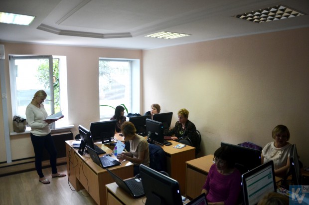 любителям   робототехніки   і   електроніки   теж є чому повчитися: збірці робота на платформі Adruino, обробці сигналів і даних, оптоелектроніці і навігації мобільних систем