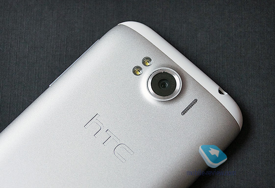 Новий модуль забезпечує трохи кращу якість знімків, ніж було в звичайному HTC Sensation, так що за цим параметром компанія ще на крок наблизилася до лідерів Android - Samsung і Sony Ericsson